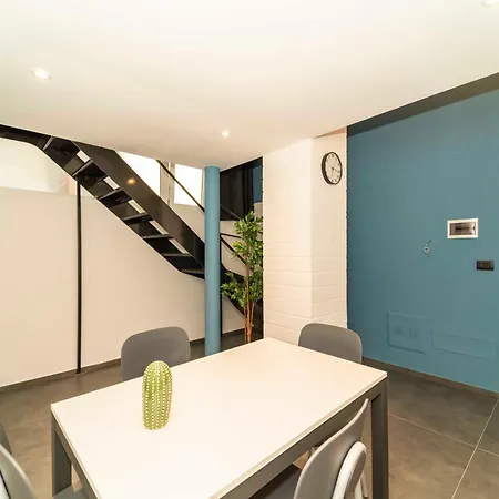 Apartment Galaxy Lofts - Modern