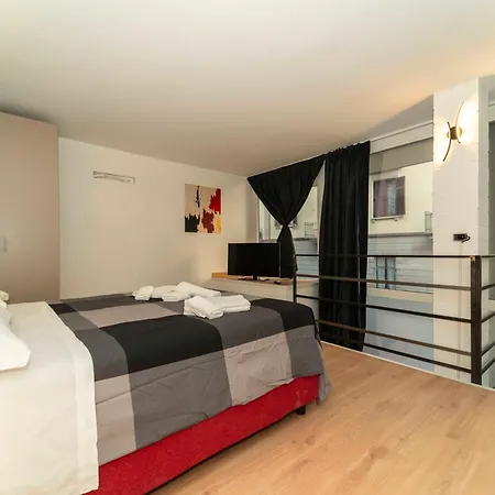 Galaxy Lofts - Modern Apartment