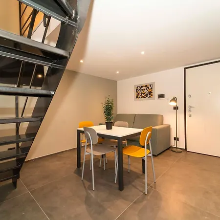 Galaxy Lofts - Modern Torino
