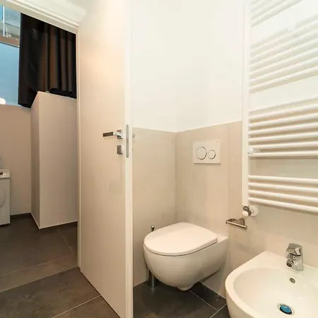 Galaxy Lofts - Modern Apartment *