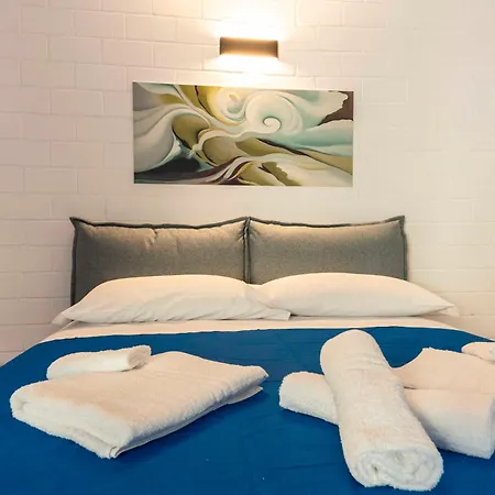 Galaxy Lofts - Modern