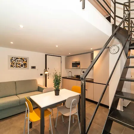 Galaxy Lofts - Modern تورينو
